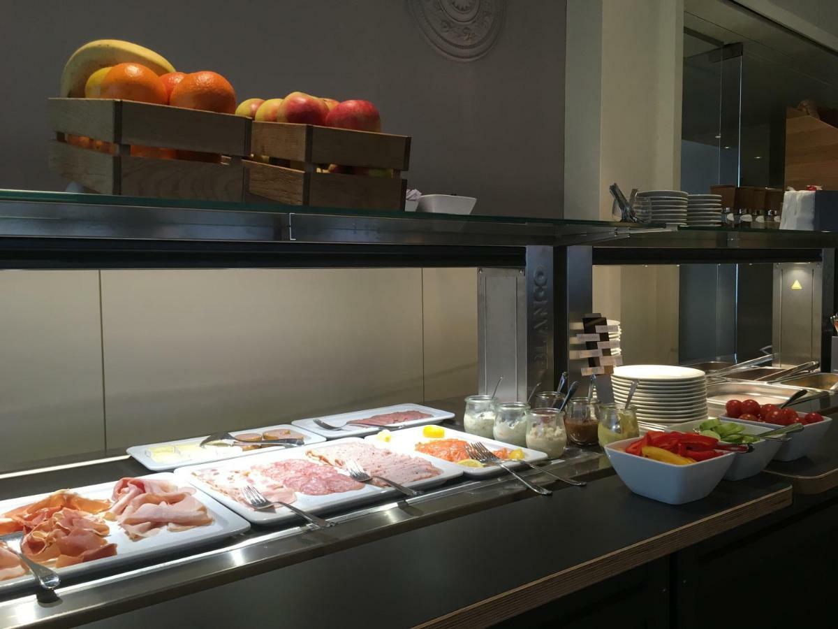 רגנסבורג Avia Hotel מראה חיצוני תמונה