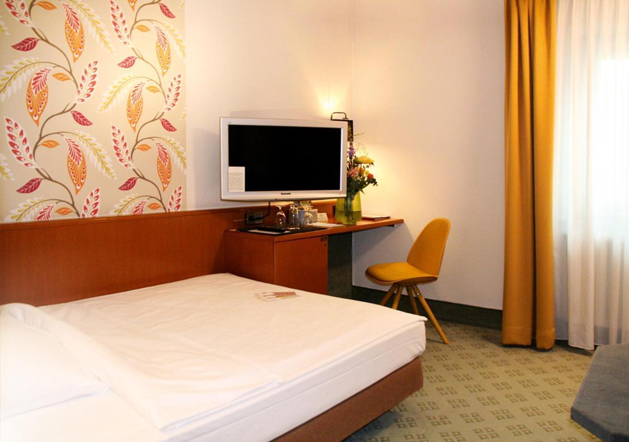 רגנסבורג Avia Hotel מראה חיצוני תמונה